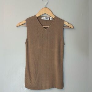 Anne Klein ll Sleeveless Rib Silk Knit V-Neck Top in Brown/Tan Tank Size M #cbk
